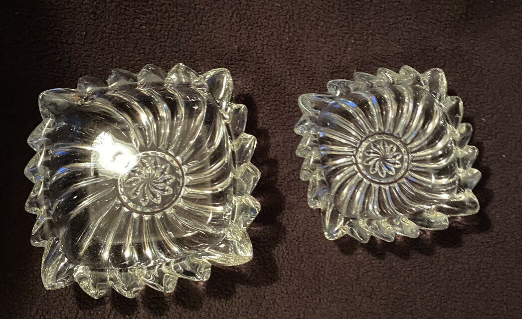 Vintage Crystal Swirl Glass Nesting Ashtrays/ Trinket Dish. Set Of 2