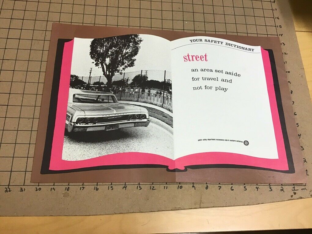 Original  POSTER Auto Club of California - your safty dictionary STREET