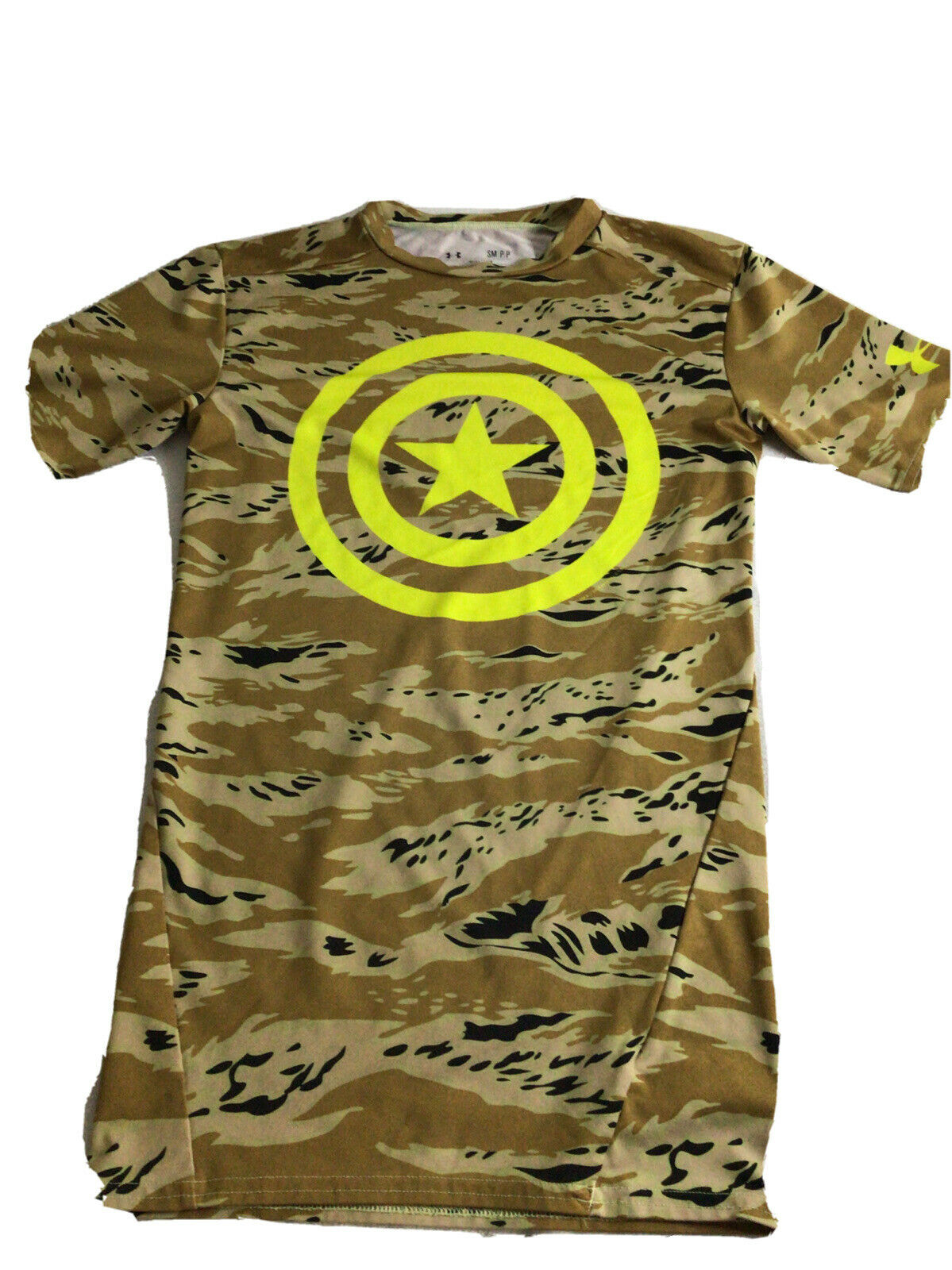 Under Armour Camo Heat Gear Compression Shirt Mens Size L Marvel Captain America
